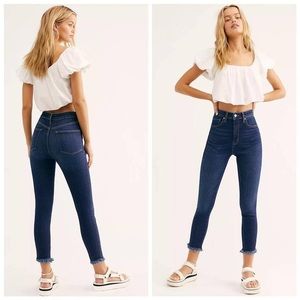 Free People Raw High Rise Jegging in Capri Blue | Size: 29